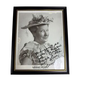 Vintage Signed Framed Minnie Pearl Photo Grand Ole Opry Country Comedy Souvenir